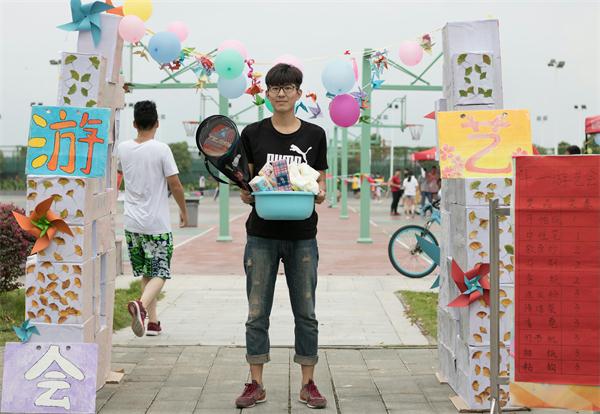 学生记者 周庆博 (1).jpg