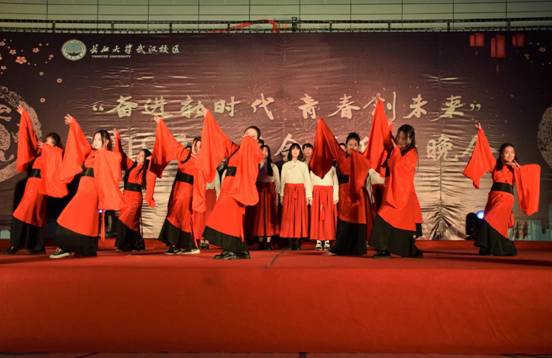 学生记者 刘昊 (16)