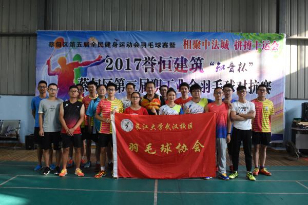 学生记者 张润佶 (1).jpg